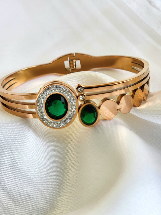 Emerald-Green Stone Bracelet