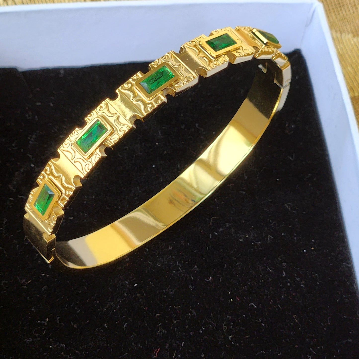 Regal Emerald Bangle Bracelet